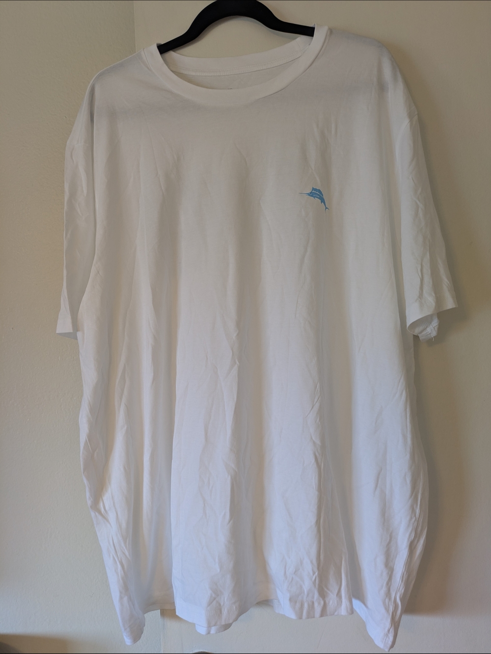 Tommy Bahama White Short-Sleeve Crewneck T-Shirt- XXL (NWOT)